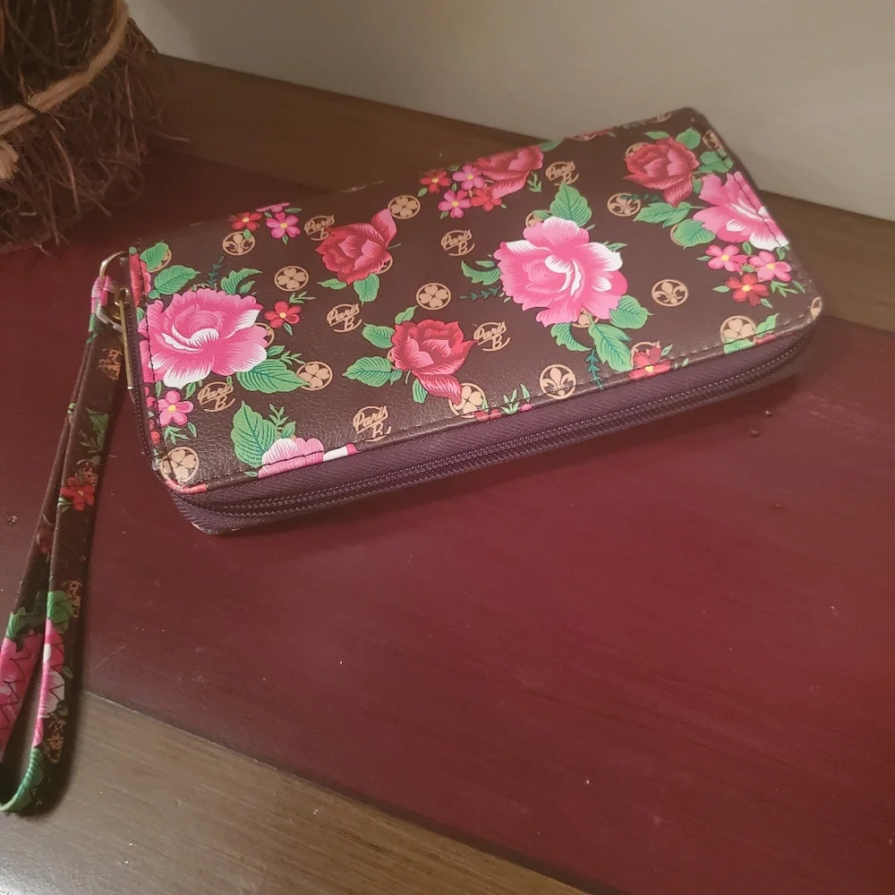 Wallet - Picture 2 of 4